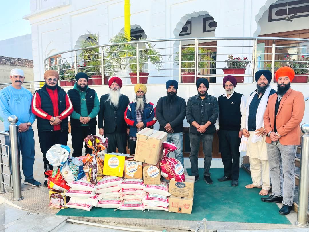 Young Khalsa Group Regd. distributed ration to needy families